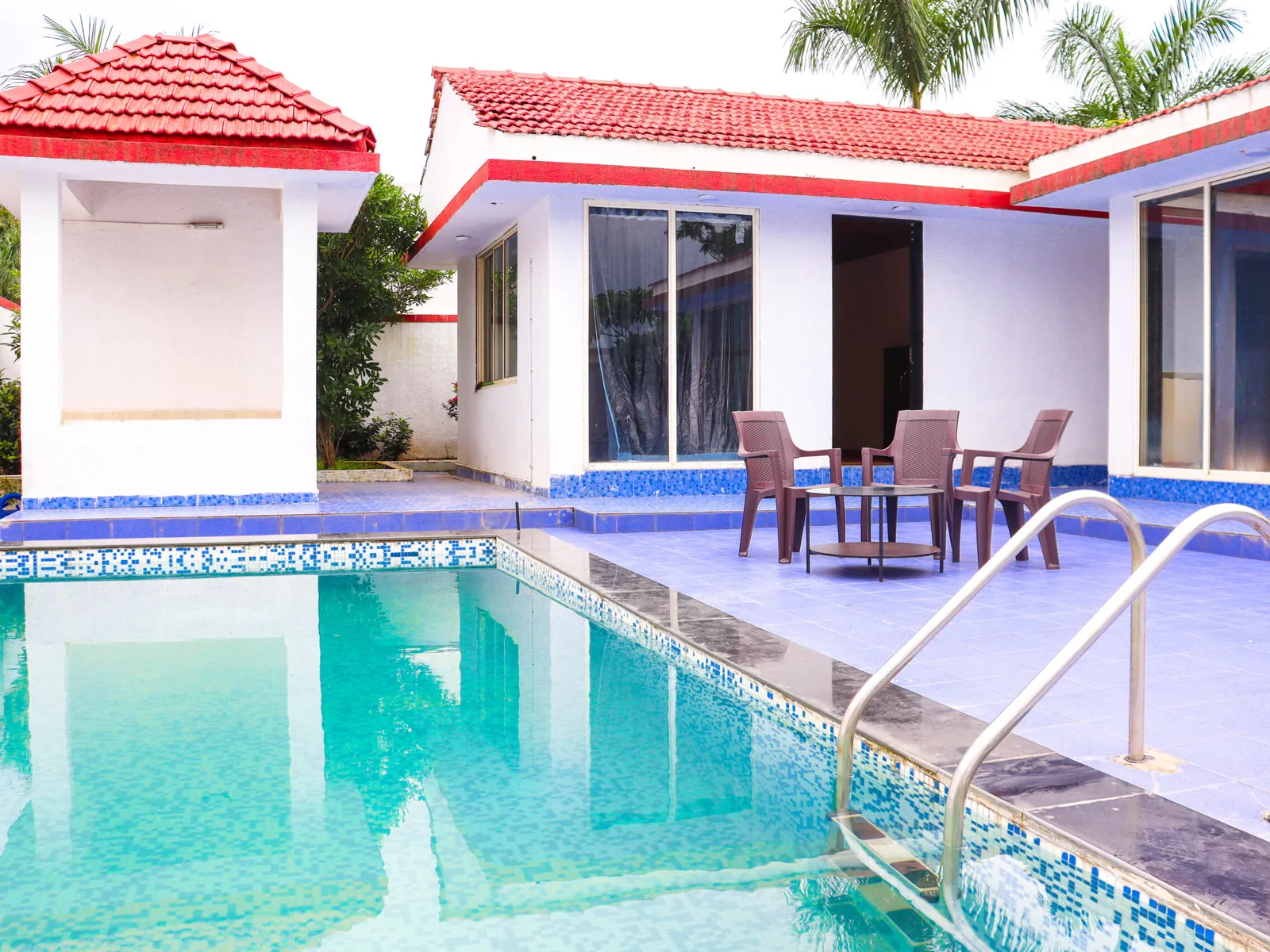 Sihra Villa’s private pool and red-tiled villa near Neral